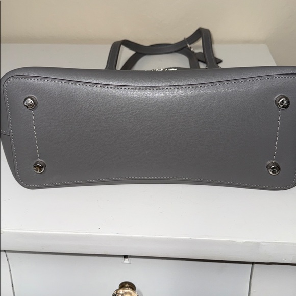 Coach Elegant Gray Tote and‎ Wallet Set - Picture 12 of 12